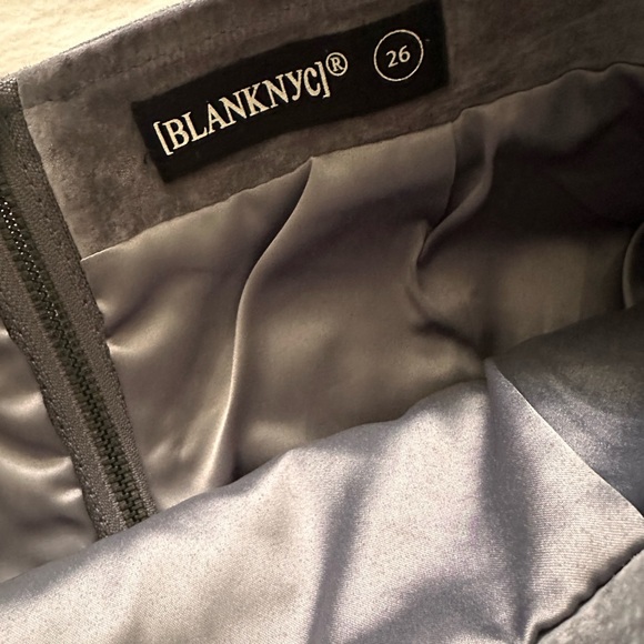 Blank NYC Suede Skirt - Picture 5 of 5